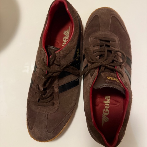 Gola men’s Harrier suede dark brown, gum, brown shoe laces. - Picture 3 of 5